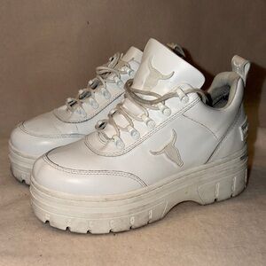 Windsor Smith Lux Platform Sneakers White Longhorn Women’s Size 8